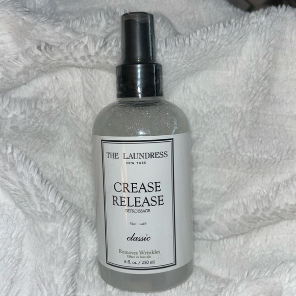 Heavenly Scent🌺The Laundress CREASE RELEASE Classic Fabric Wrinkle Remover NWT - Picture 3 of 13